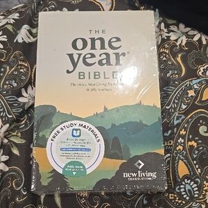 New The One Year Bible by New Living Translations